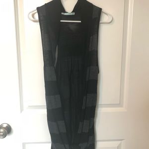Maurice’s black and grey sleeveless coverup